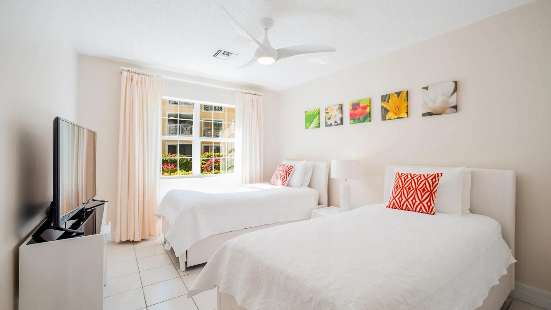 Regal Beach Club George Town 4*,  Cayman Islands