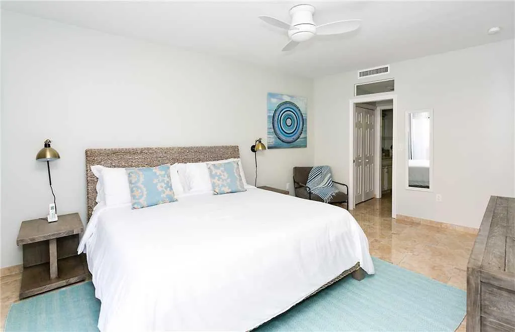 Regal Beach Club George Town Aparthotel