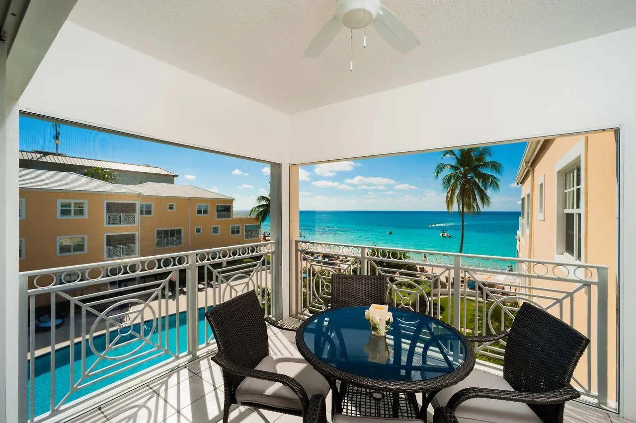 Regal Beach Club George Town 4*,